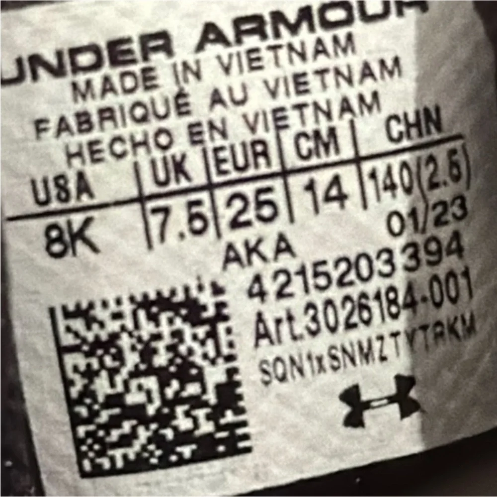 Under Armour new authentic